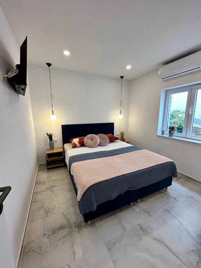 Olive View Apartment Brela Luaran gambar